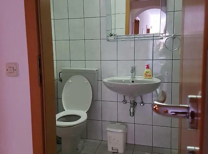 Luna Lägenhet Trogir